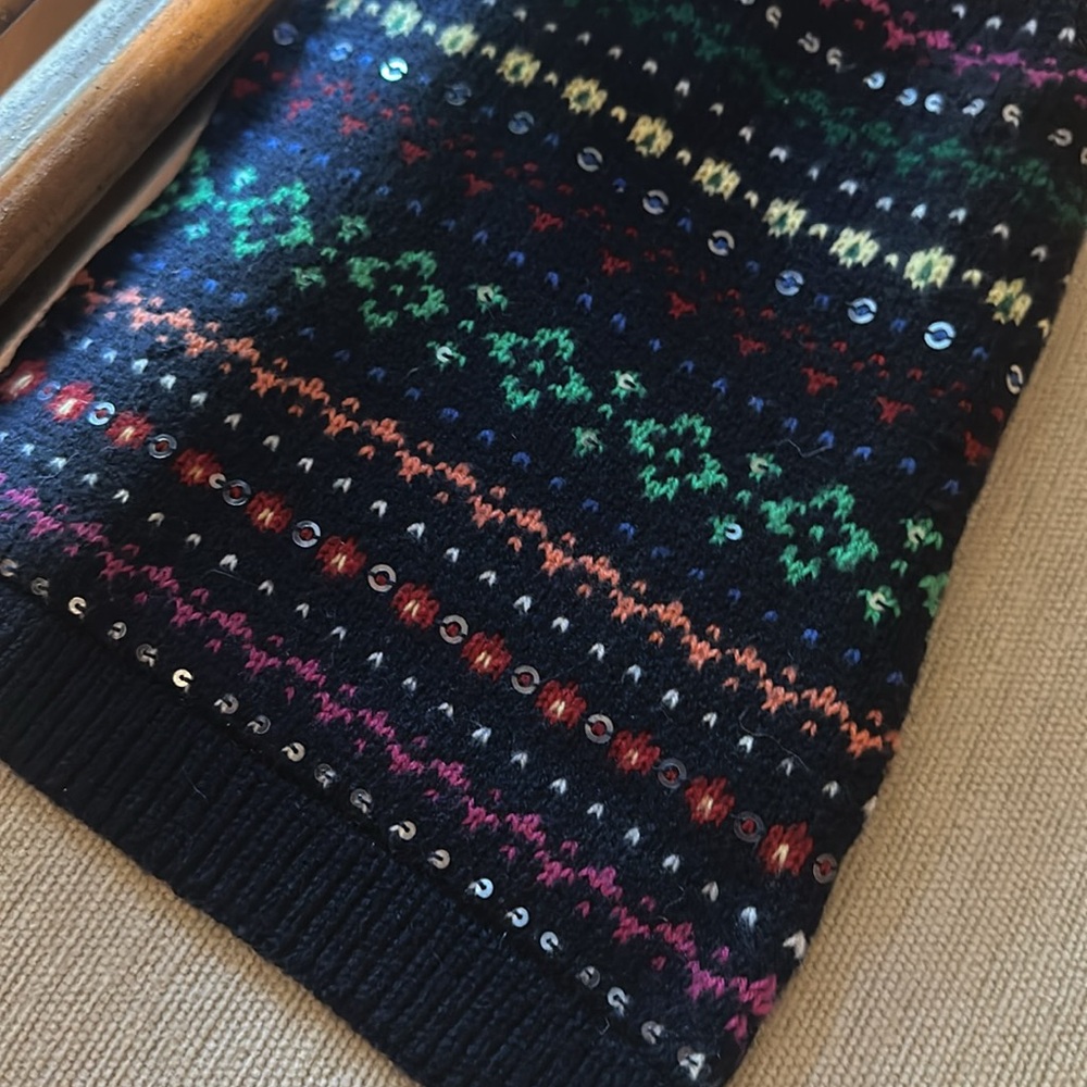 Colorful Patterned Scarf with sequence. - Picture 2 of 5
